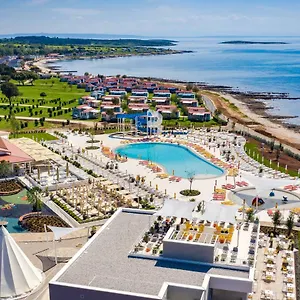 Arena Grand Kazela Homes 4* Medulin