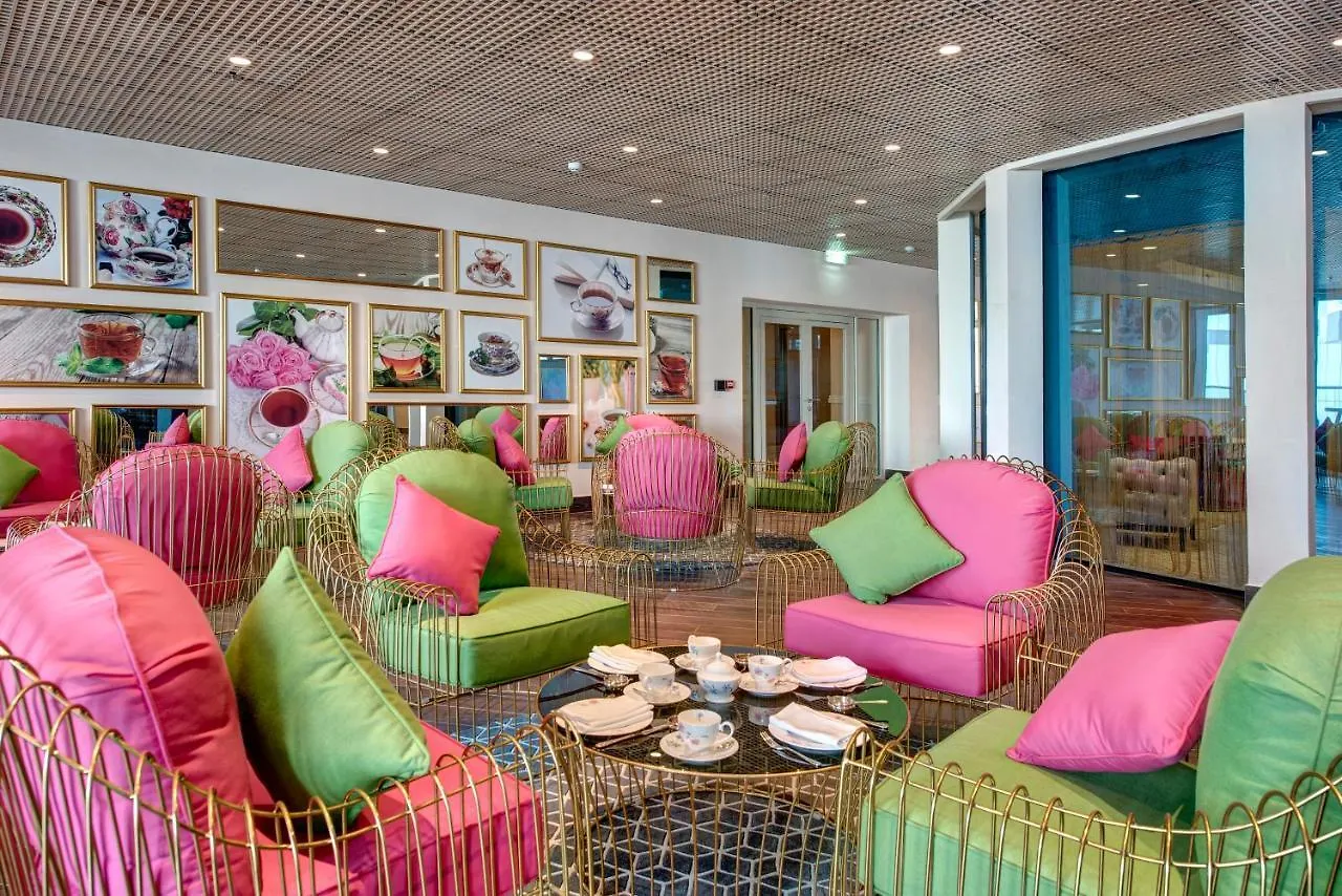 דובאי Dukes The Palm, A Royal Hideaway Hotel 5*,