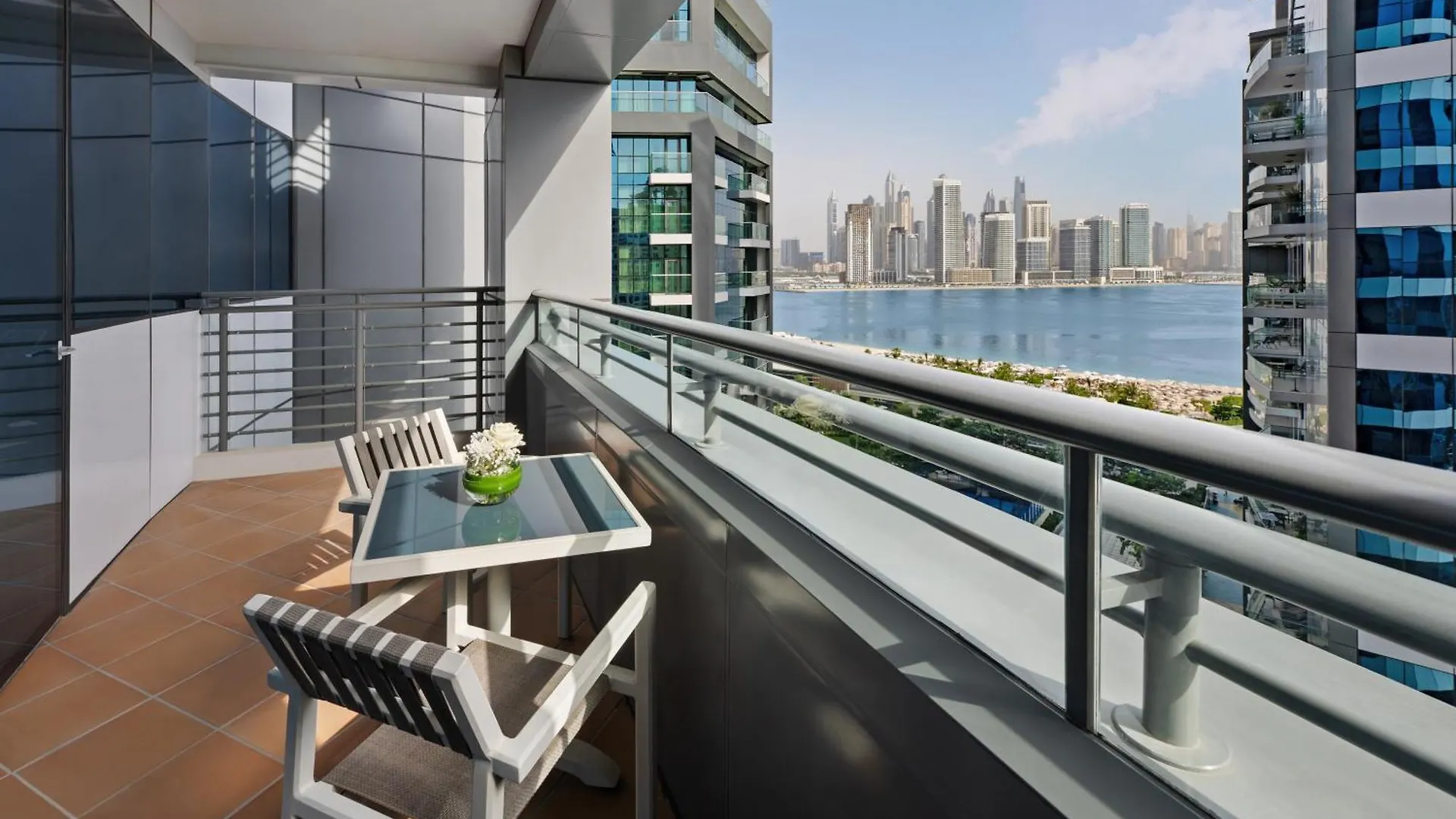 Dukes The Palm, A Royal Hideaway Hotel Dubai Resort
