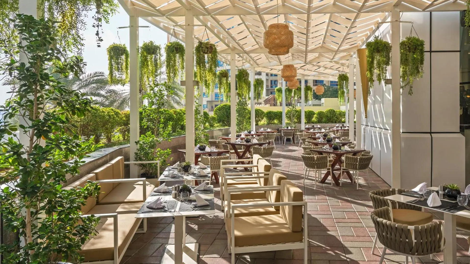 ***** Resort Dukes The Palm, A Royal Hideaway Hotel Dubai United Arab Emirates